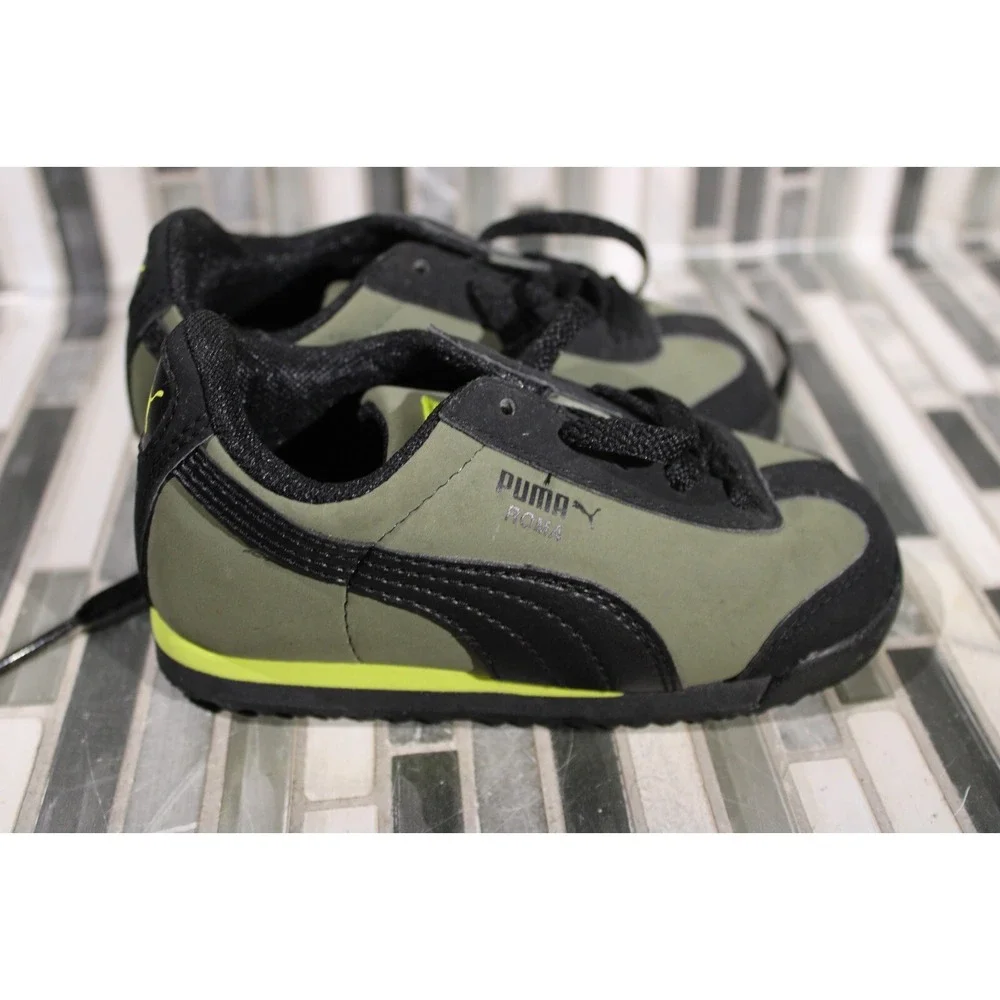 Puma Roma Classic‎ Suede Kids Shoe Size 7